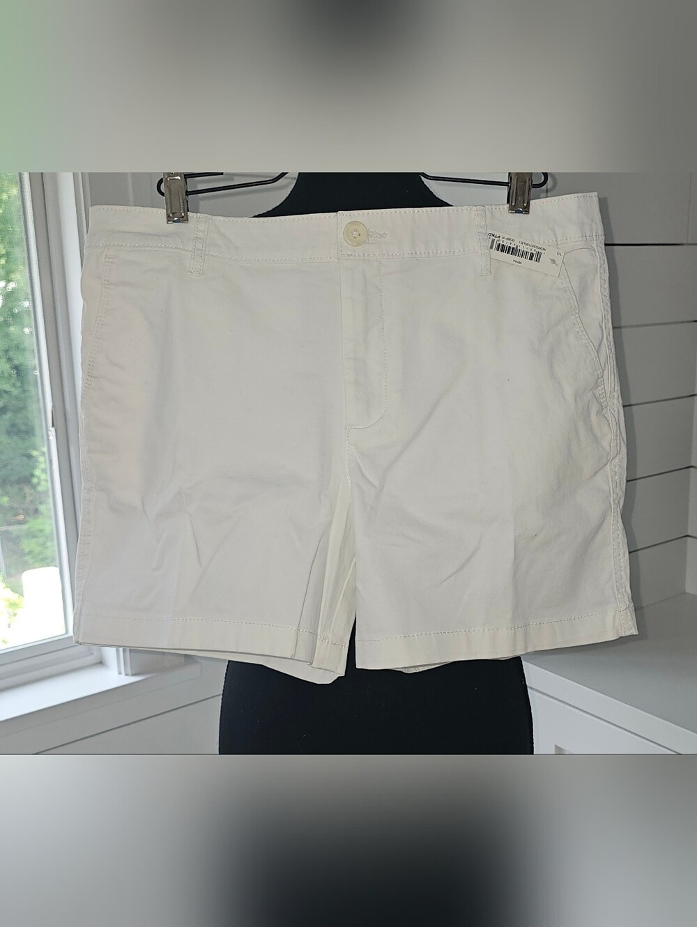 Women's White Cotton Chino Shorts
